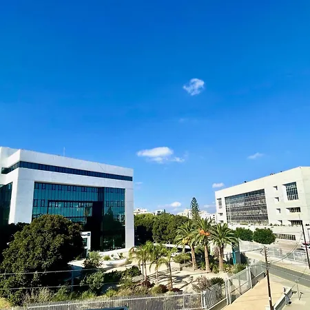 Spacious In Nicosia Landmark Area - Stasinou By Platform 357