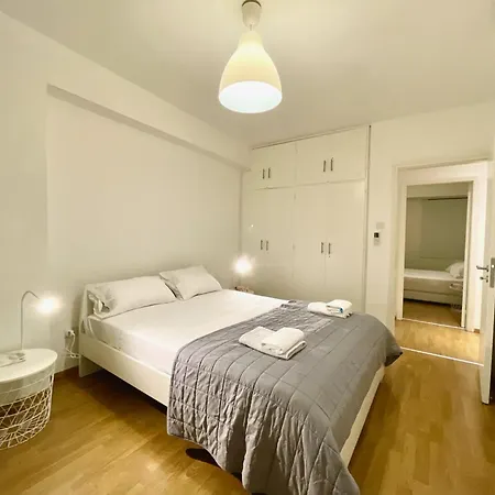 Spacious In Nicosia Landmark Area - Stasinou By Platform 357