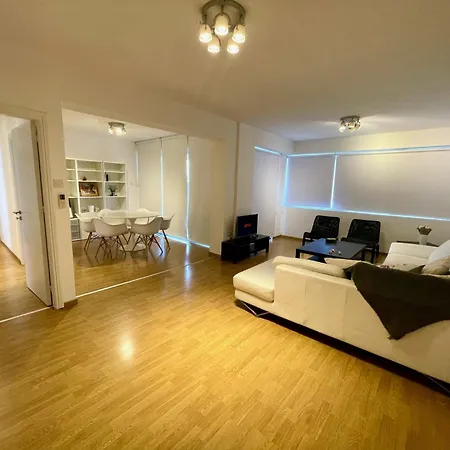 Spacious In Nicosia Landmark Area - Stasinou By Platform 357 Apartment *