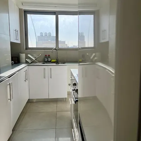 Spacious In Nicosia Landmark Area - Stasinou By Platform 357