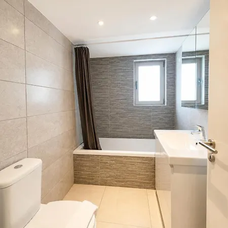 Spacious In Nicosia Landmark Area - Stasinou By Platform 357 Apartament *