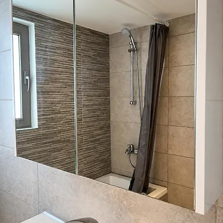 Spacious In Nicosia Landmark Area - Stasinou By Platform 357 Strovolos