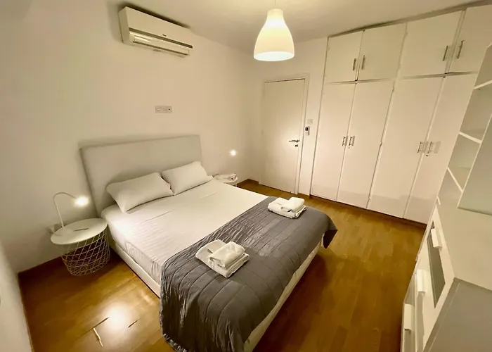 Spacious In Nicosia Landmark Area - Stasinou By Platform 357 Strovolos